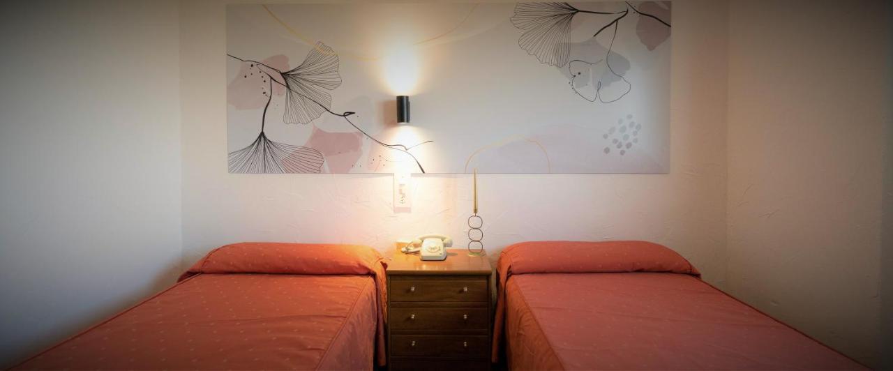 Hotel Roig Benassal Ngoại thất bức ảnh